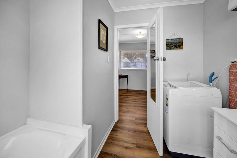 Photo of property in 25 Hira Street, Ohawe, Hawera, 4671