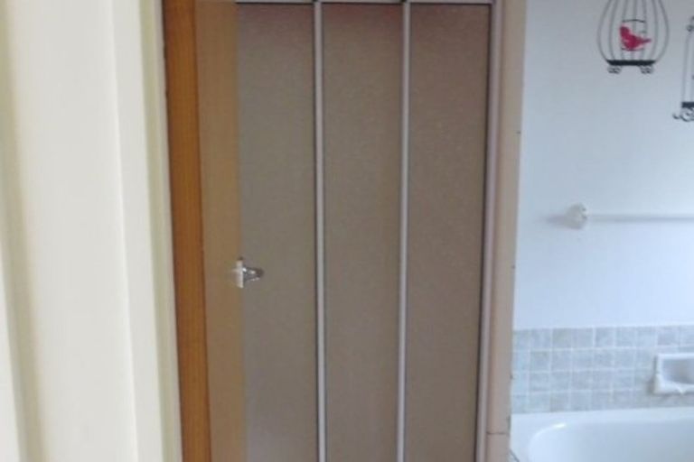 Photo of property in 15b Taylor Terrace, St Andrews, Hamilton, 3200