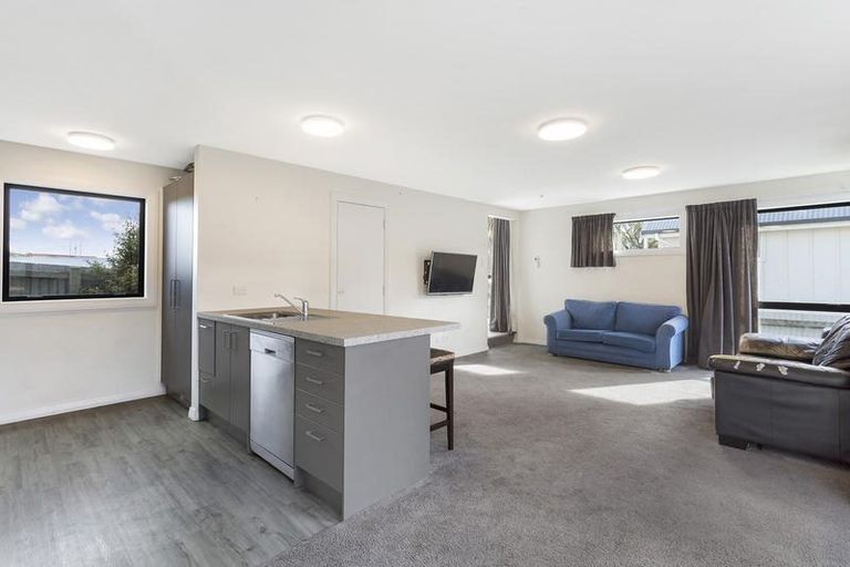 Photo of property in 6 Agnew Street, North Dunedin, Dunedin, 9016