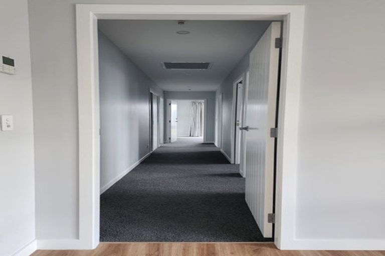 Photo of property in 12 Topsail Way, Whitby, Porirua, 5024