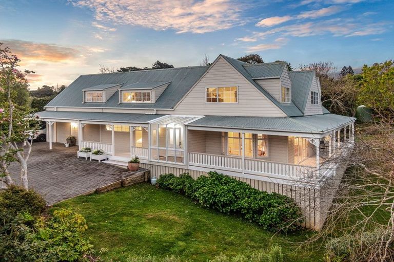 Photo of property in 7 Dene Court Lane, Greenhithe, Auckland, 0632