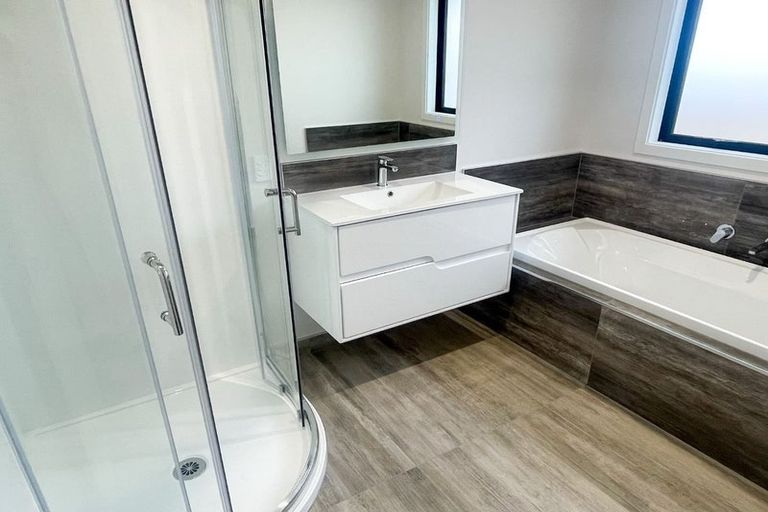 Photo of property in 27 Russell Lilley Drive, Rolleston, 7614