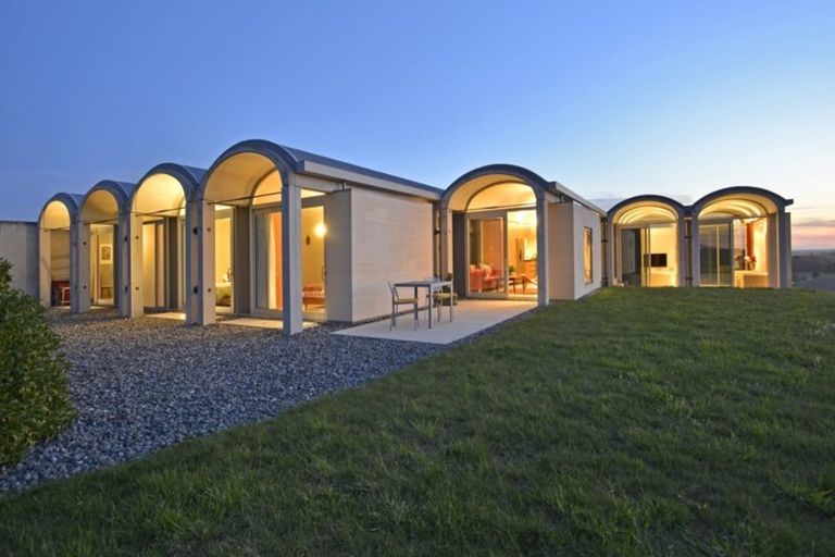 Photo of property in 46 Kanuka Way, Martinborough, Carterton, 5792