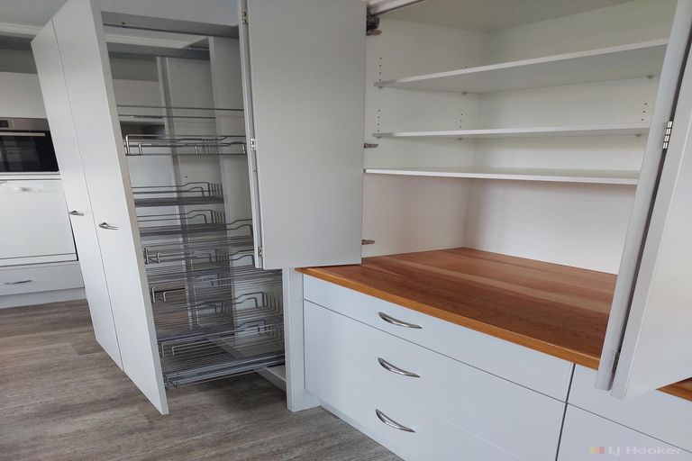 Photo of property in 6 Durham Street, Waimate, 7924