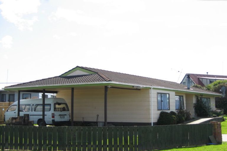 Photo of property in 5 Mansell Crescent, Bulls, 4818