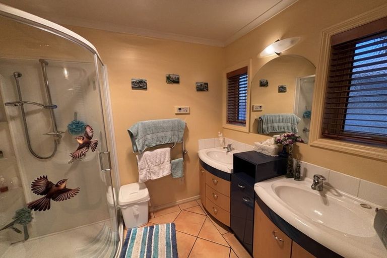 Photo of property in 292 Grandview Road, Western Heights, Hamilton, 3200