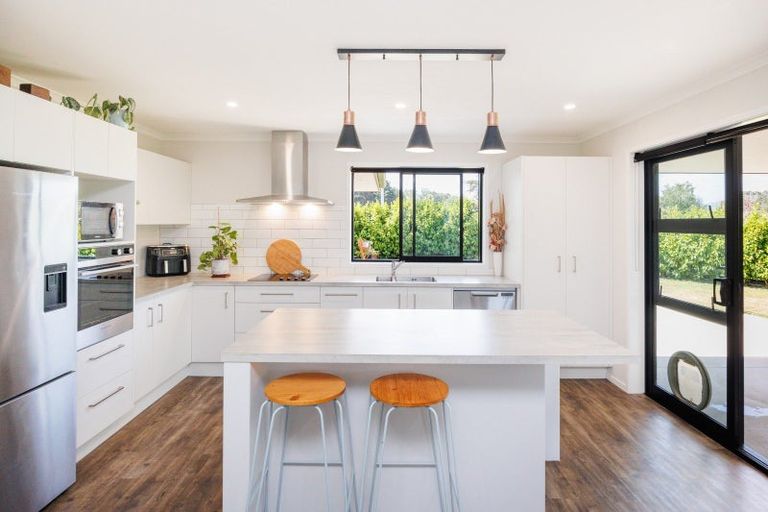 Photo of property in 2 Monarch Drive, Ashhurst, 4810