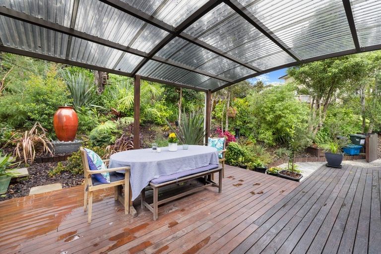 Photo of property in 6 Puketiro Place, Paihia, 0200