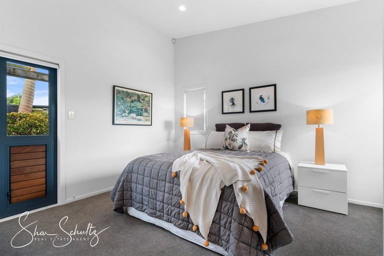 Photo of property in 24 Oxford Street, Whakapirau, Maungaturoto, 0583