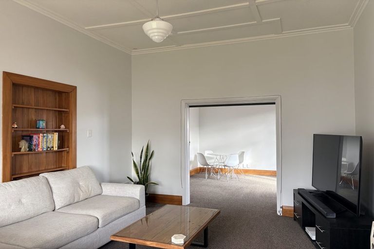 Photo of property in 24 Lyndhurst Street, Takaro, Palmerston North, 4412