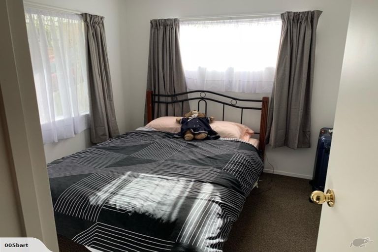 Photo of property in 7/24 Eastglen Road, Glen Eden, Auckland, 0602