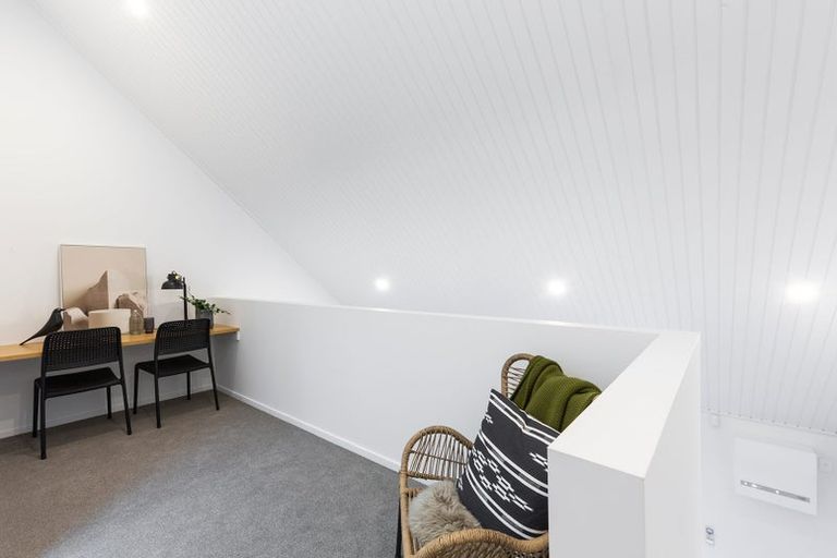 Photo of property in 2/24 Rookwood Avenue, New Brighton, Christchurch, 8083