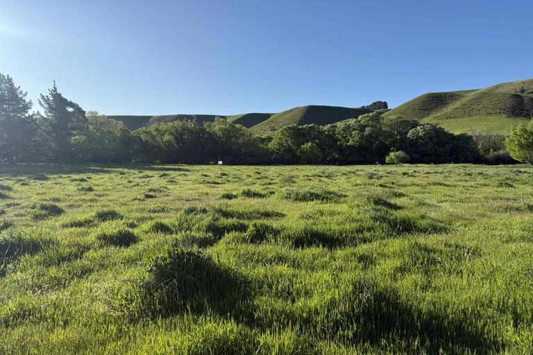 Photo of property in 633 Ardgour Road, Tarras, Cromwell, 9383