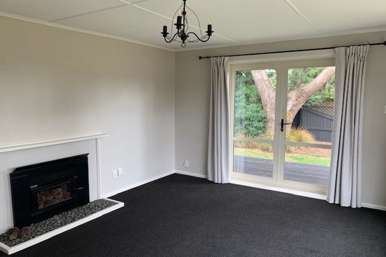 Photo of property in 2 Tie Place, Wigram, Christchurch, 8042