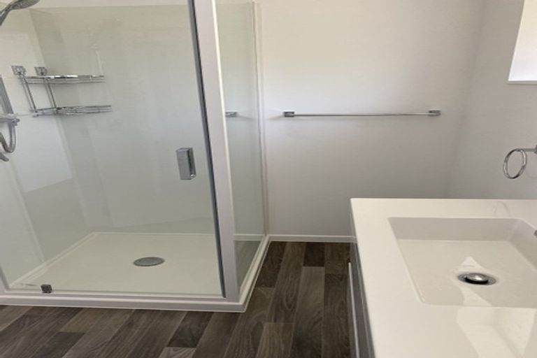 Photo of property in 7a Harvard Grove, Totara Park, Upper Hutt, 5018