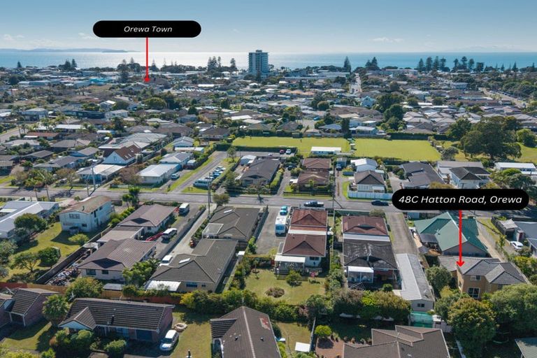 Photo of property in 48c Hatton Road, Orewa, 0931