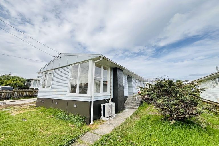 Photo of property in 52 Watts Road, Manurewa, Auckland, 2102