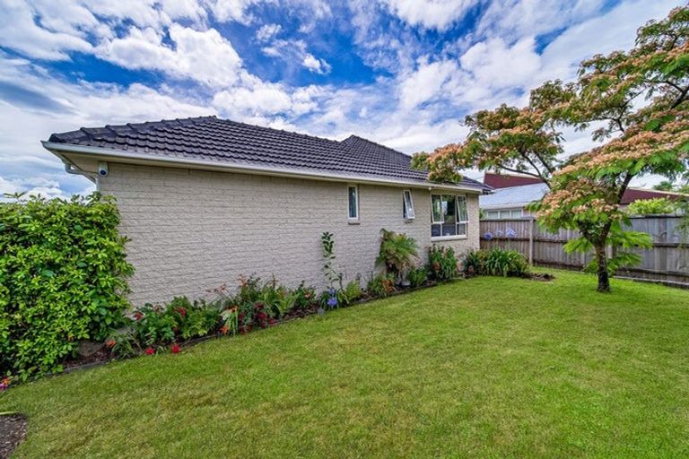 Photo of property in 14 Gainford Street, Avonhead, Christchurch, 8042