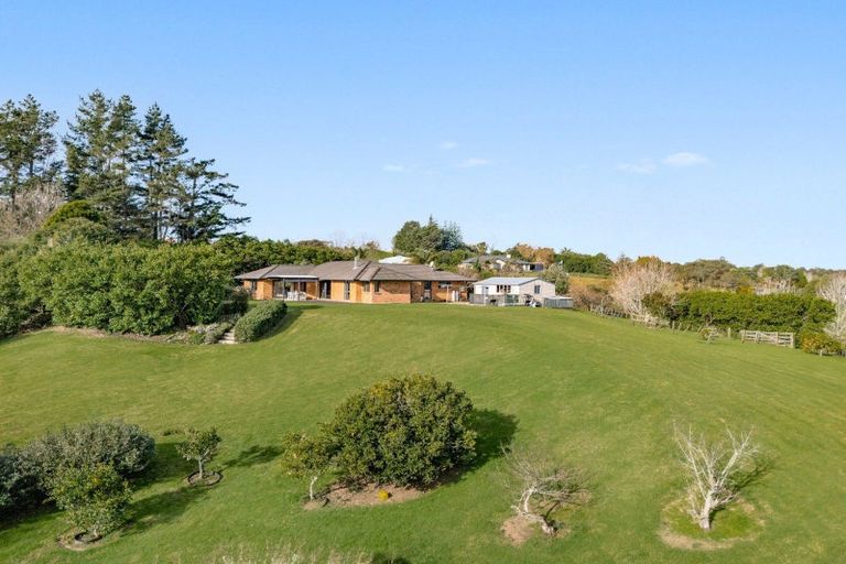 Photo of property in 49 Terry Smyth Drive, Kumeu, 0892