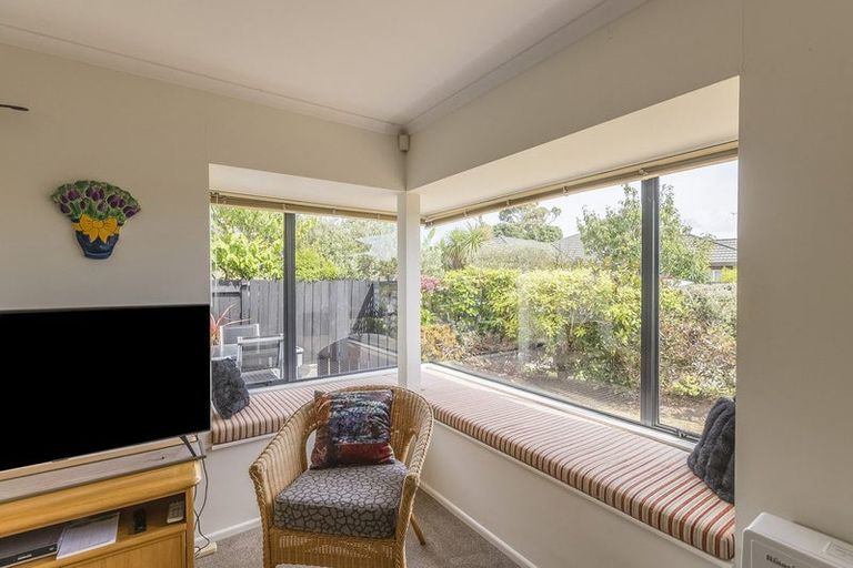 Photo of property in 14 San Vito Place, Paraparaumu Beach, Paraparaumu, 5032