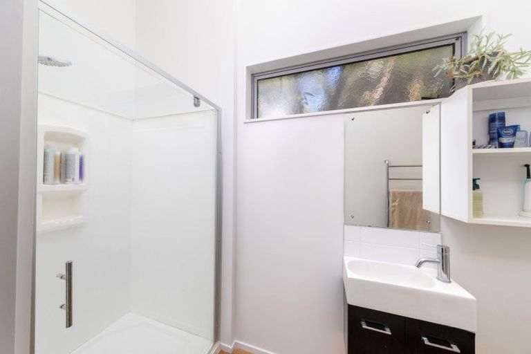 Photo of property in 32 Mount Marua Way, Timberlea, Upper Hutt, 5018