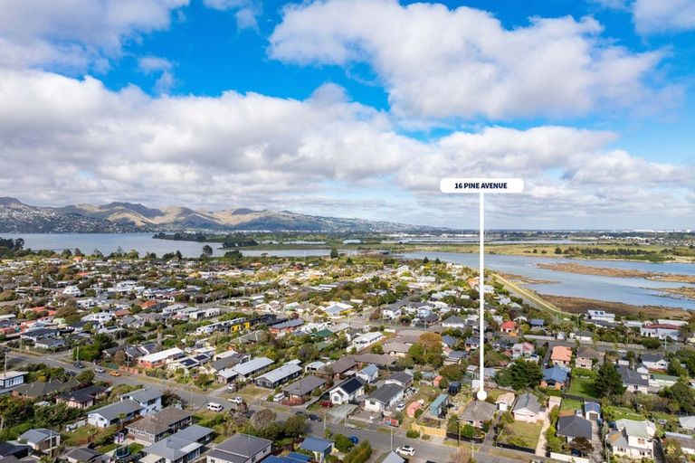 Photo of property in 16 Pine Avenue, New Brighton, Christchurch, 8061
