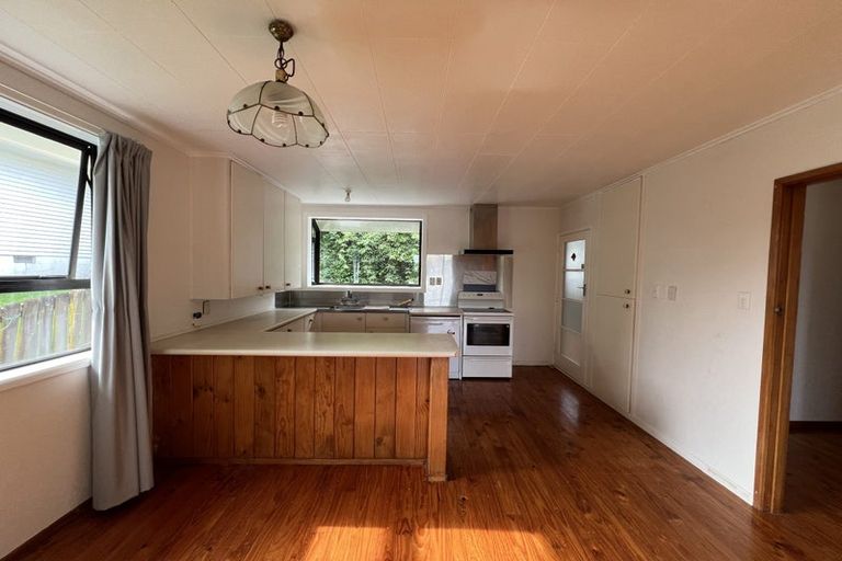 Photo of property in 9 Ennis Avenue, Pakuranga Heights, Auckland, 2010