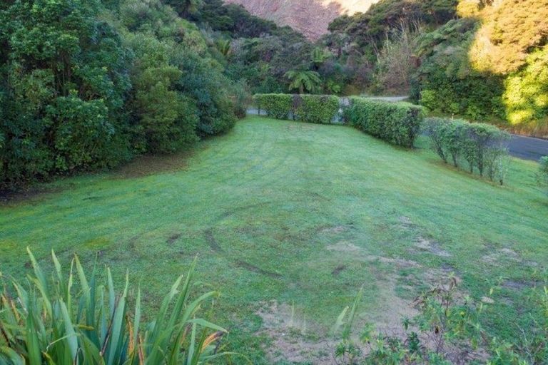 Photo of property in 1317 Abel Tasman Drive, Tata Beach, Takaka, 7183
