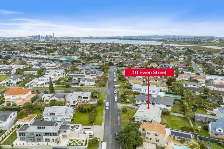 Photo of property in 10 Ewen Street, Takapuna, Auckland, 0622