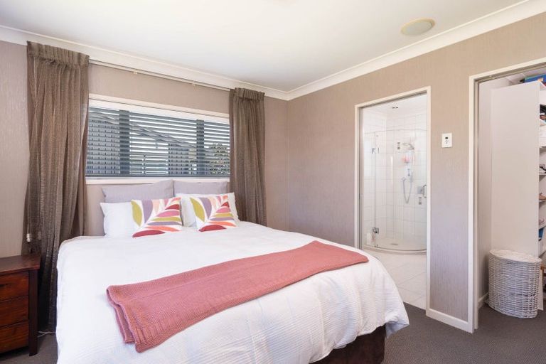 Photo of property in 13 Pokaka Crescent, Wharewaka, Taupo, 3330