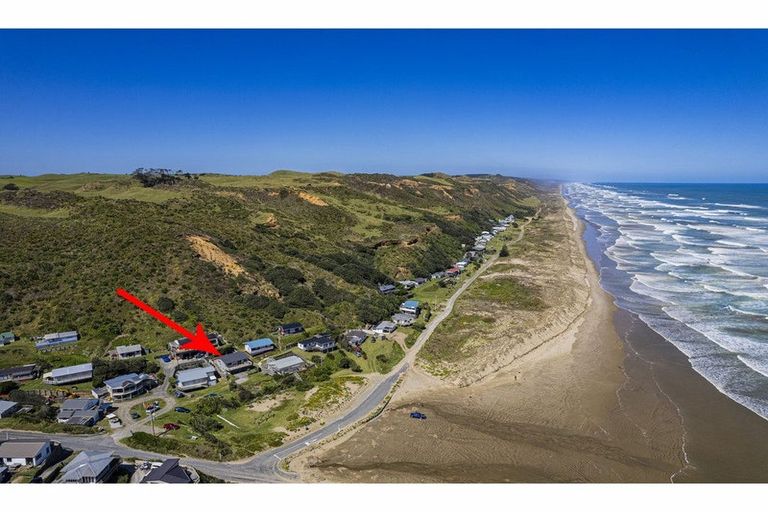 Photo of property in 19 Ocean Close, Te Kopuru, Dargaville, 0371