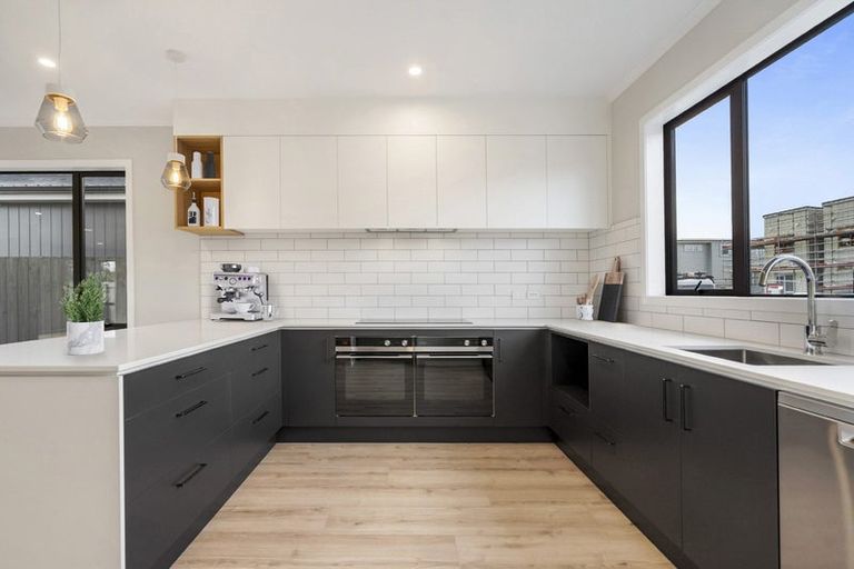 Photo of property in 12 Oyster Drive, Whenuapai, Auckland, 0618