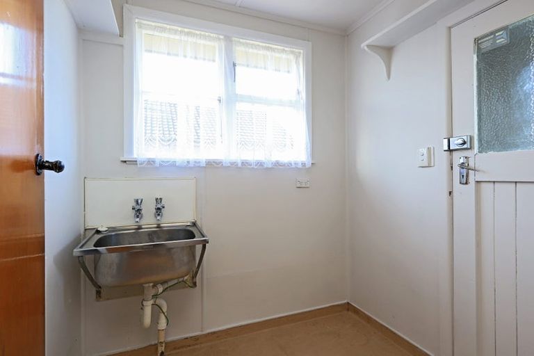 Photo of property in 404 Montgomery Street, Raureka, Hastings, 4120