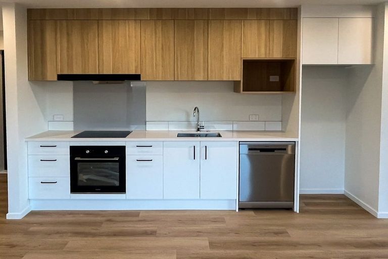 Photo of property in 1/34 Vagues Road, Northcote, Christchurch, 8052