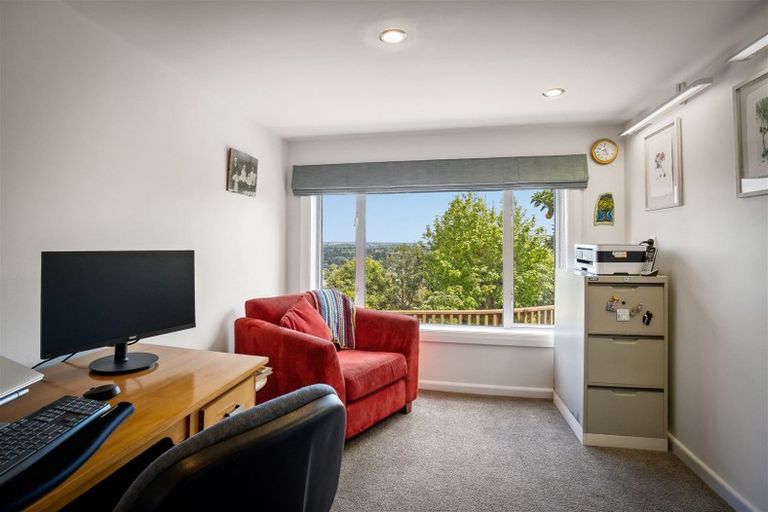 Photo of property in 30c Huntsbury Avenue, Huntsbury, Christchurch, 8022