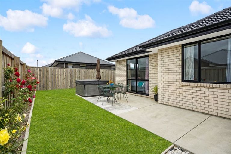 Photo of property in 6 Wigmore Crescent, Rolleston, 7615