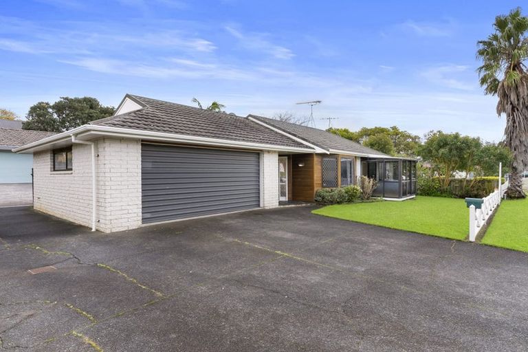 Photo of property in 1/80 Clydesdale Avenue, Somerville, Auckland, 2014