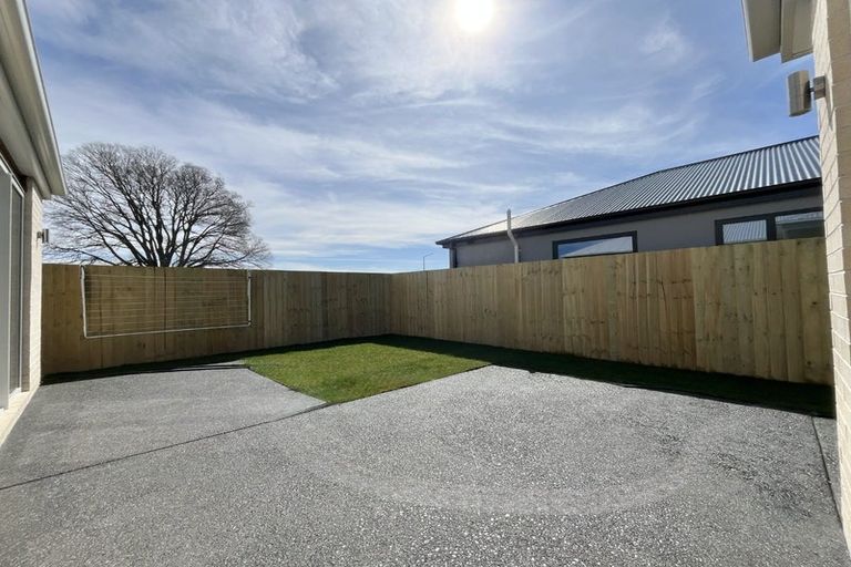 Photo of property in 23 Rita Angus Road, Belfast, 8051