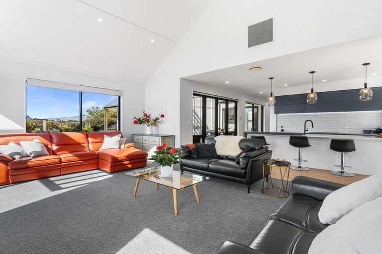 Photo of property in 32 Carnaveron Drive, Lincoln, 7608