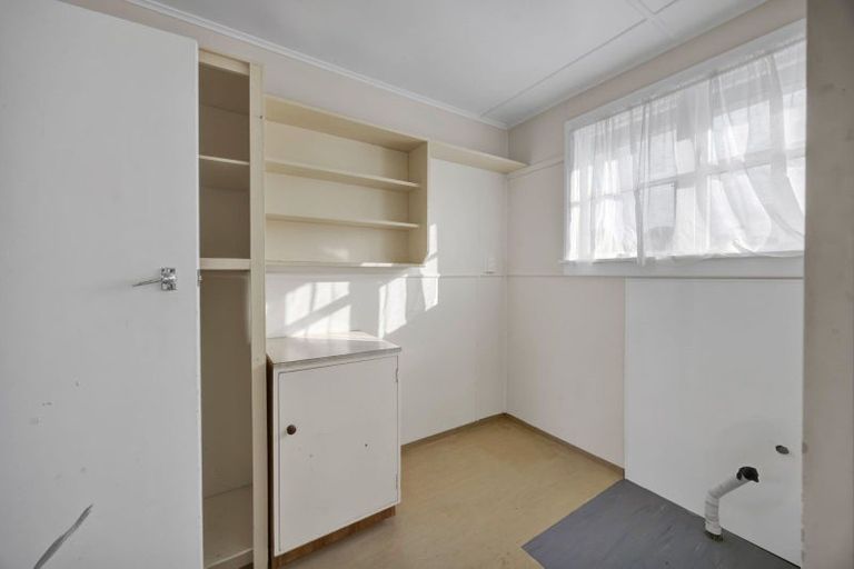 Photo of property in 27 Strange Street, Waitara, 4320