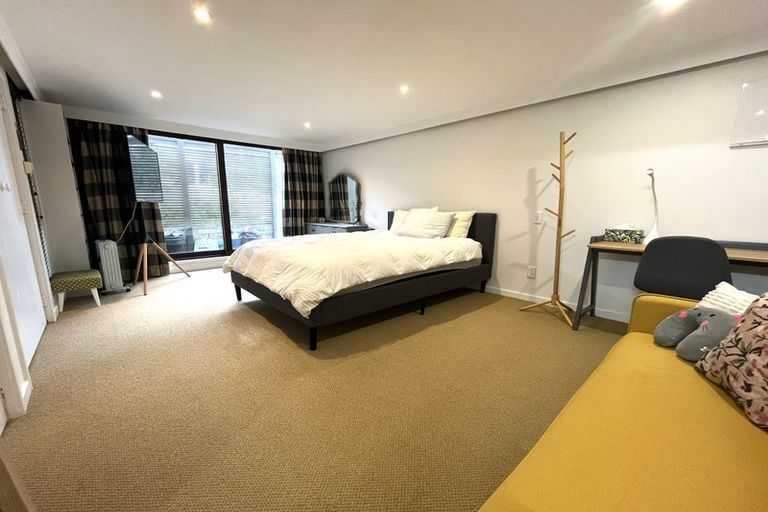 Photo of property in 26 Rama Crescent, Khandallah, Wellington, 6035