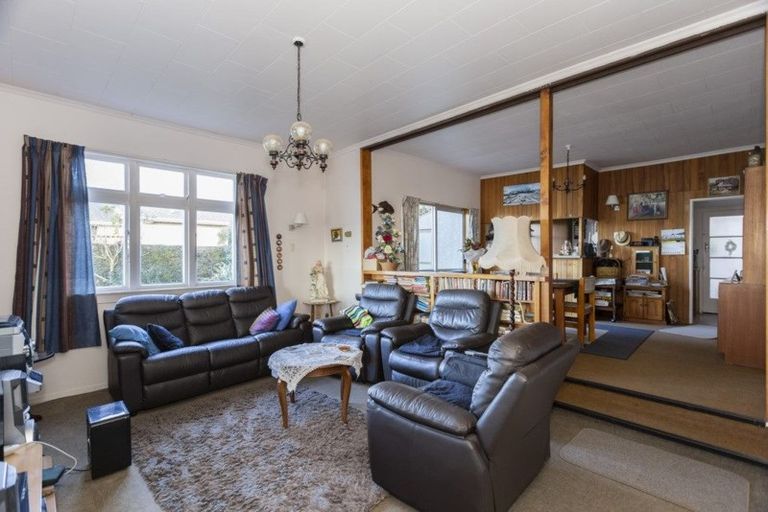 Photo of property in 6 Tamar Street, South Hill, Oamaru, 9400