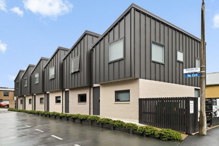 Photo of property in 4 Dallas Lane, Caversham, Dunedin, 9012