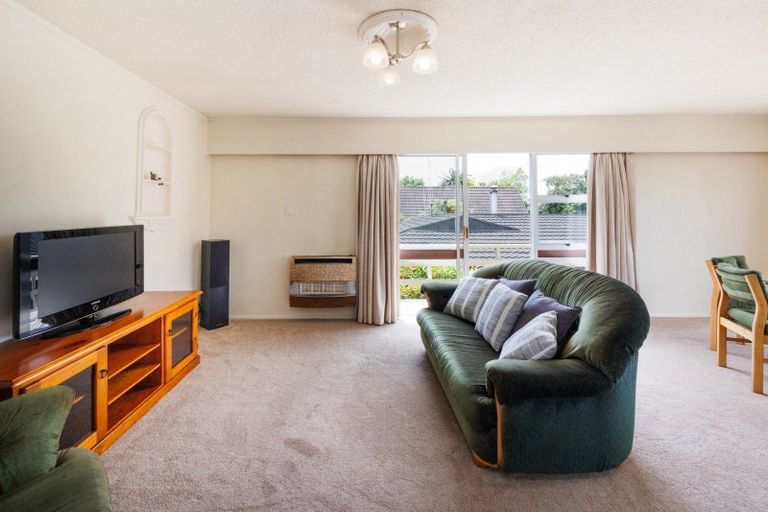 Photo of property in 27a Redwood Grove, Hokowhitu, Palmerston North, 4410