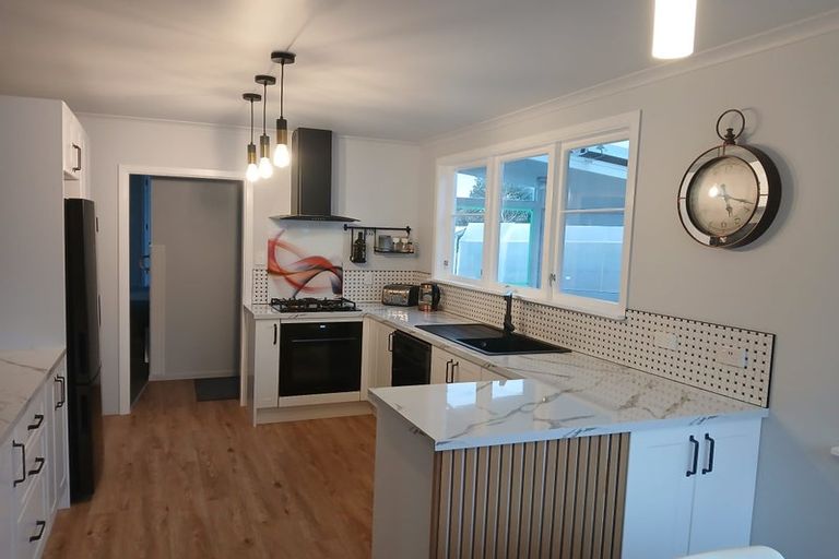 Photo of property in 7 Harlech Street, Levin, 5510