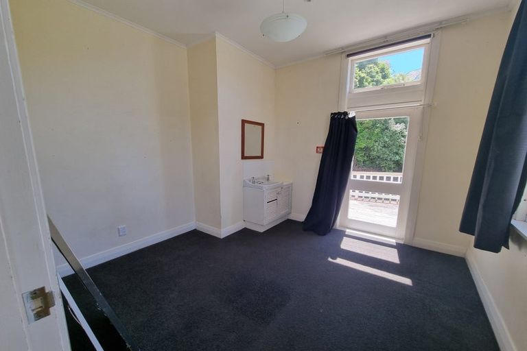 Photo of property in 48 Aurora Terrace, Kelburn, Wellington, 6012
