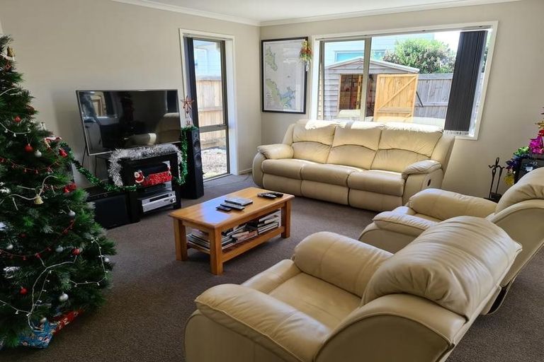 Photo of property in 134 Kelly Jade Avenue, Matarangi, Whitianga, 3592