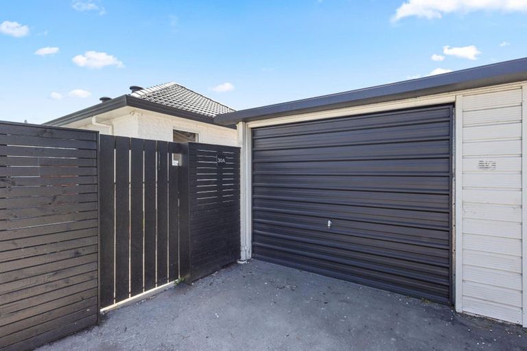 Photo of property in 30a Hooker Avenue, Bryndwr, Christchurch, 8053
