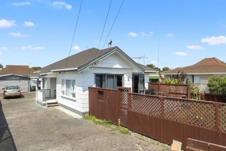 Photo of property in 238 Bower Avenue, North New Brighton, Christchurch, 8083