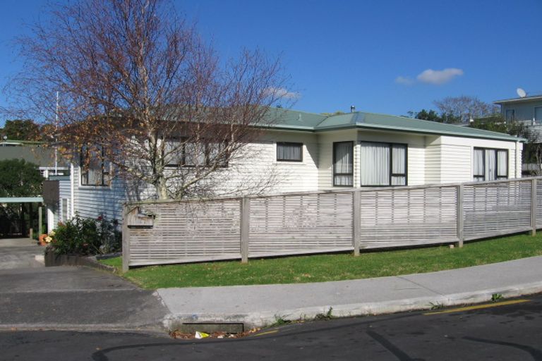 Photo of property in 7 Tudor Place, Mairangi Bay, Auckland, 0630